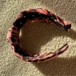 LELE SADOUGHI BLUSH SILK LEOPARD HEADBAND LELE SADOUGHI ~ Leopard Headband – Chic Streets main image 2
